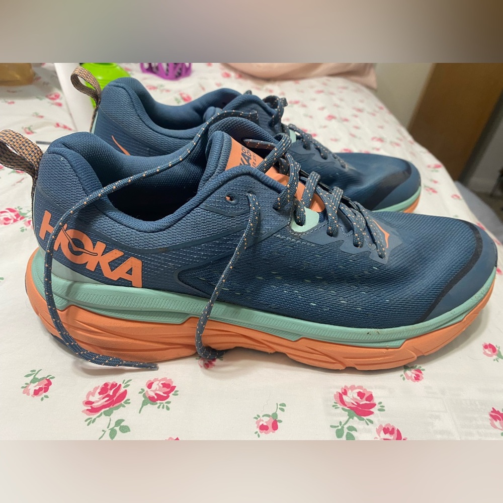 hoka challenger atx 6